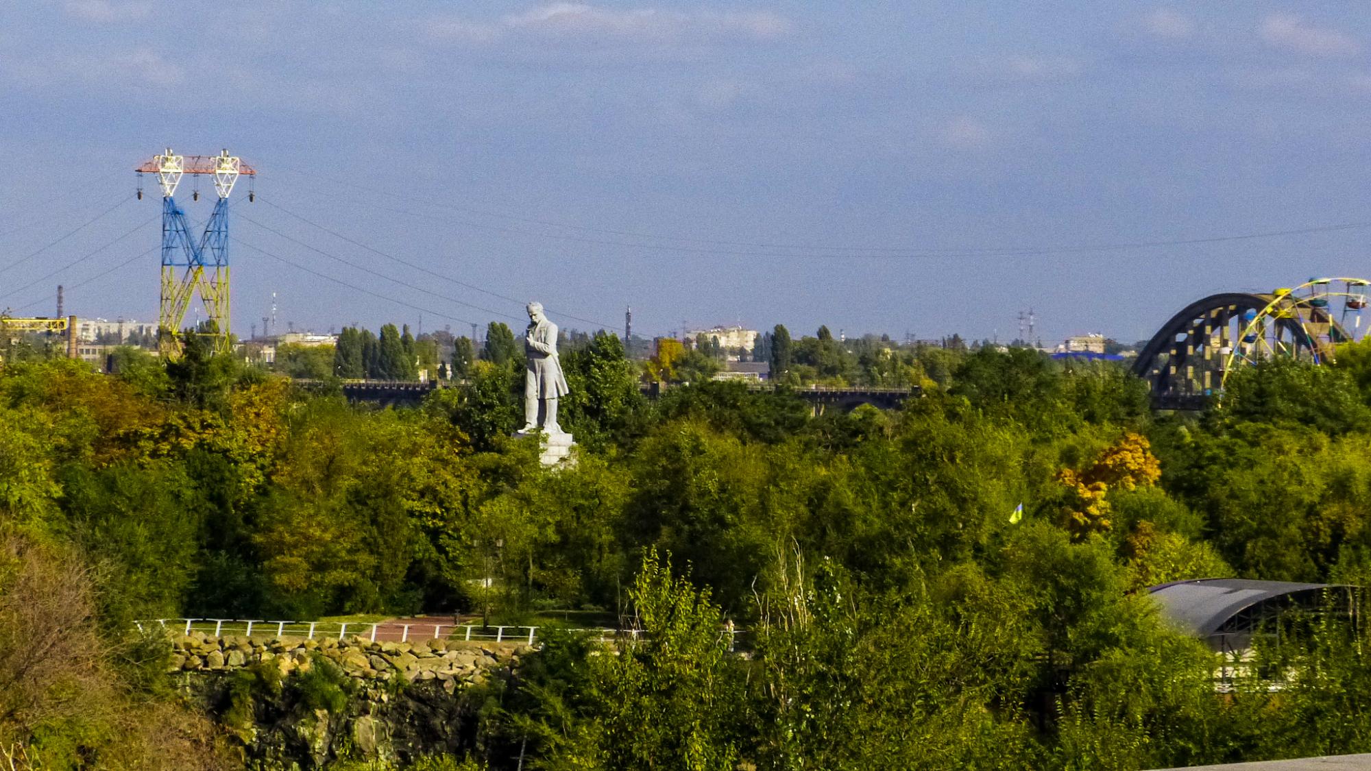 Місто моди та &quot;космічна столиця&quot;. Що подивитися у Дніпрі: головні пам'ятки та найцікавіші локації